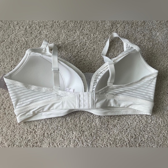 Lightly Lined Bralette - Picture 2 of 4